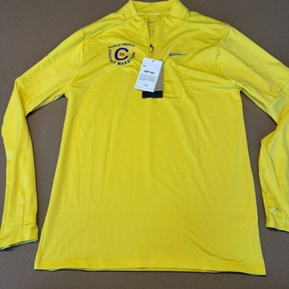 Nike Mens Small Chicago Marathon 2025 Dri-FIT Quarter Zip Running Top Yellow